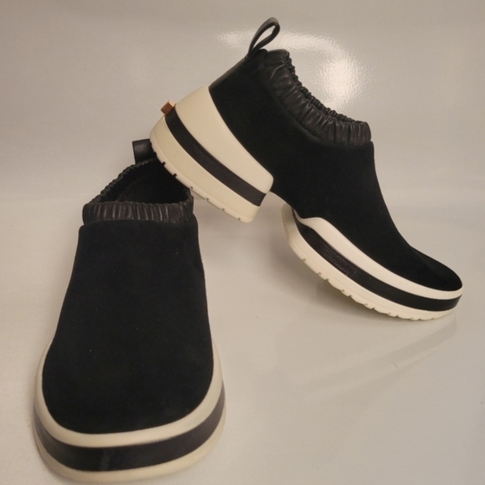 Stuart Weitzman SW-612 Slip On Fashion Designer Casual Platform Sneaker Shoe 4.5